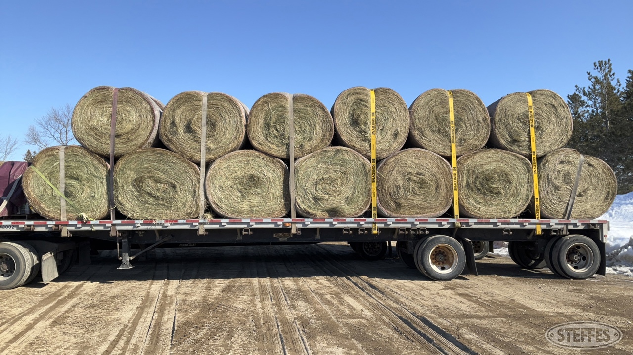 (26 Bales) 4x6 rounds